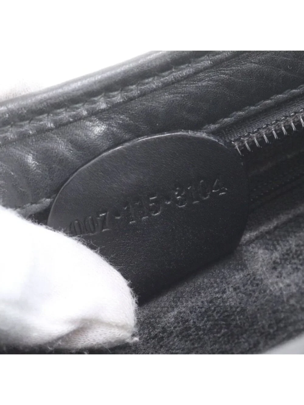 Gucci product details